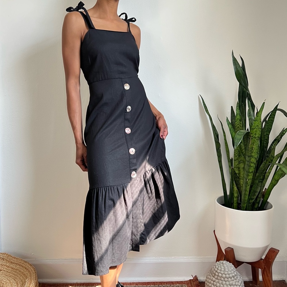 Emma & Michele - Bow Strap Black Midi Dress